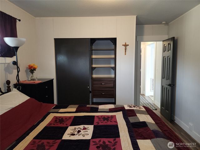 403 Louviers Avenue, Dupont, WA 98327