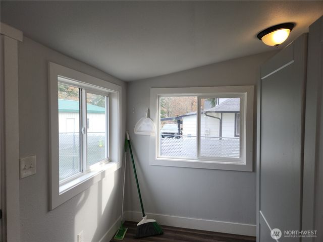 403 Louviers Avenue, Dupont, WA 98327