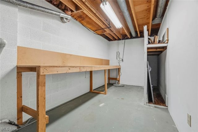 3465 Cornwall Drive NW, Canton, OH 44708