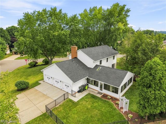 3465 Cornwall Drive NW, Canton, OH 44708