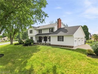 3465 Cornwall Drive NW, Canton, OH 44708