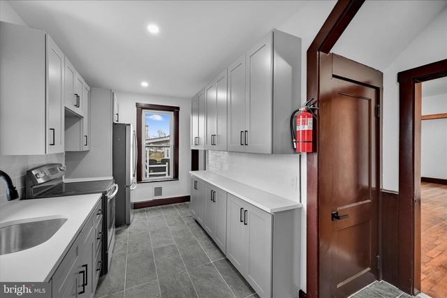 2132 MAIN ST, Lititz, PA 17543