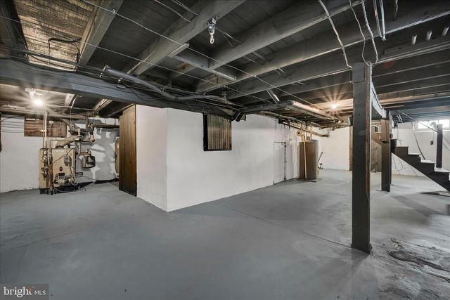 2132 MAIN ST, Lititz, PA 17543