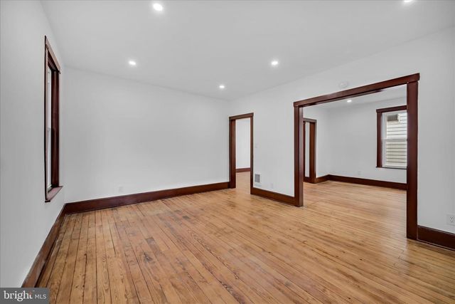 2132 MAIN ST, Lititz, PA 17543