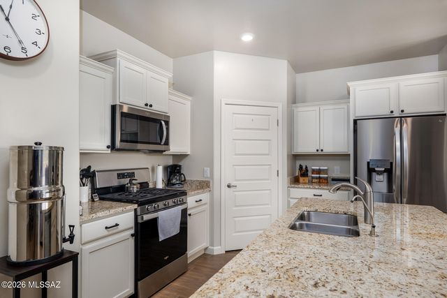 535 W Grantham Street, Vail, AZ 85641