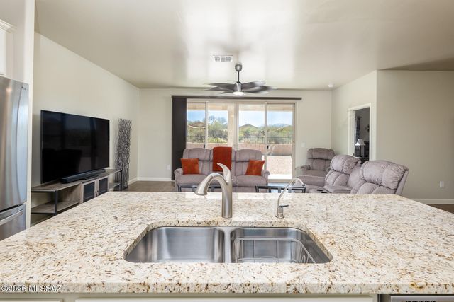 535 W Grantham Street, Vail, AZ 85641