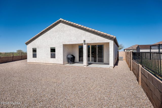 535 W Grantham Street, Vail, AZ 85641