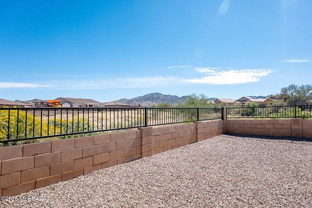 535 W Grantham Street, Vail, AZ 85641