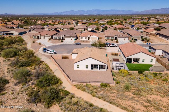 535 W Grantham Street, Vail, AZ 85641