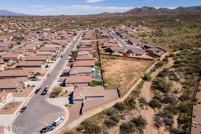 535 W Grantham Street, Vail, AZ 85641