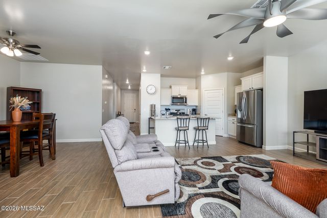 535 W Grantham Street, Vail, AZ 85641