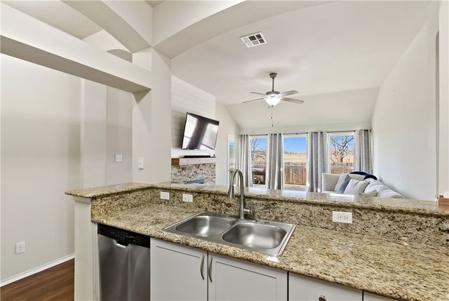 5256 Sagewood Drive, College Station, TX 77845