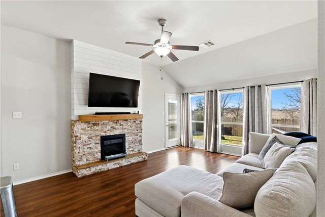 5256 Sagewood Drive, College Station, TX 77845