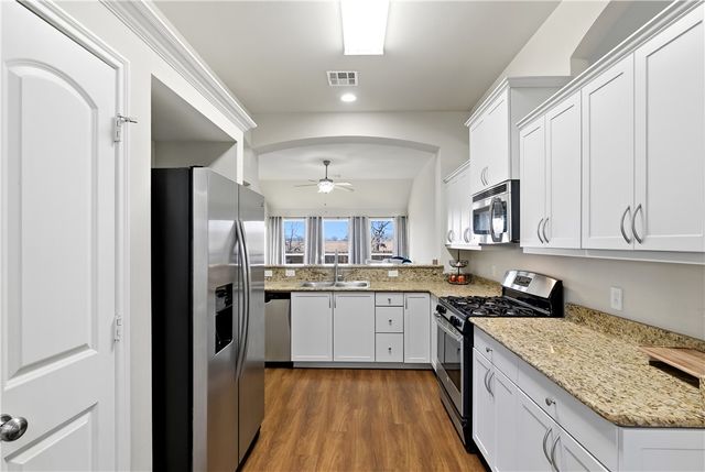 5256 Sagewood Drive, College Station, TX 77845