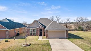 5256 Sagewood Drive, College Station, TX 77845