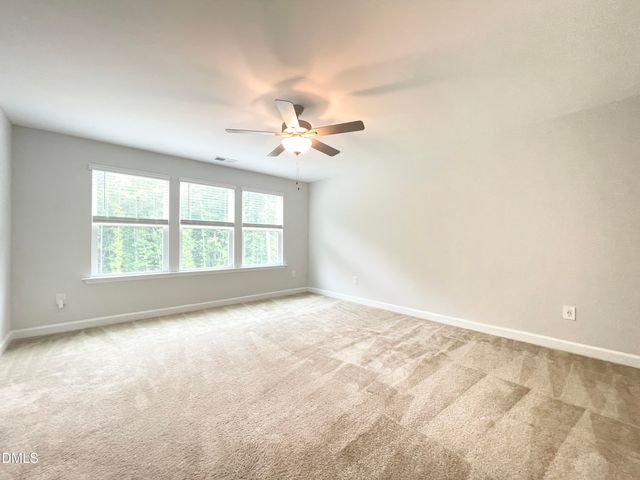 39 Echo Canyon Drive, Clayton, NC 27527