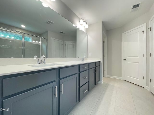 39 Echo Canyon Drive, Clayton, NC 27527