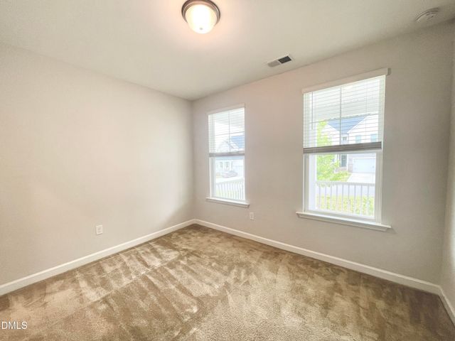 39 Echo Canyon Drive, Clayton, NC 27527