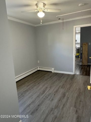 186 Ocean Avenue B, North Middletown, NJ 07748