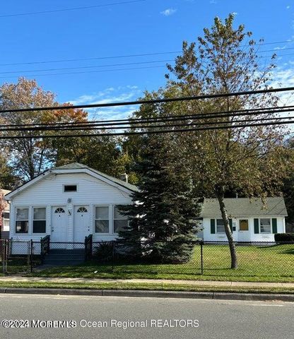 186 Ocean Avenue B, North Middletown, NJ 07748