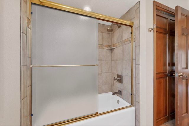 14116 La Mesita Road NE, Albuquerque, NM 87112