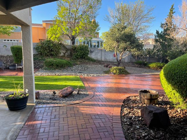 14116 La Mesita Road NE, Albuquerque, NM 87112