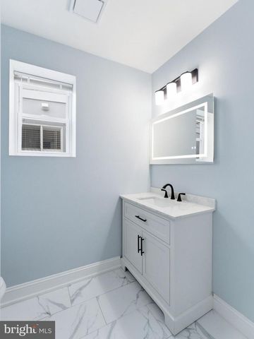 2013 MORRIS ST, Philadelphia, PA 19145