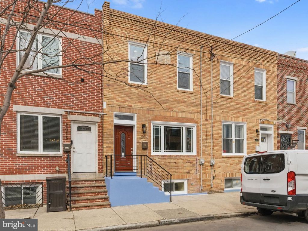 2013 MORRIS ST, Philadelphia, PA 19145