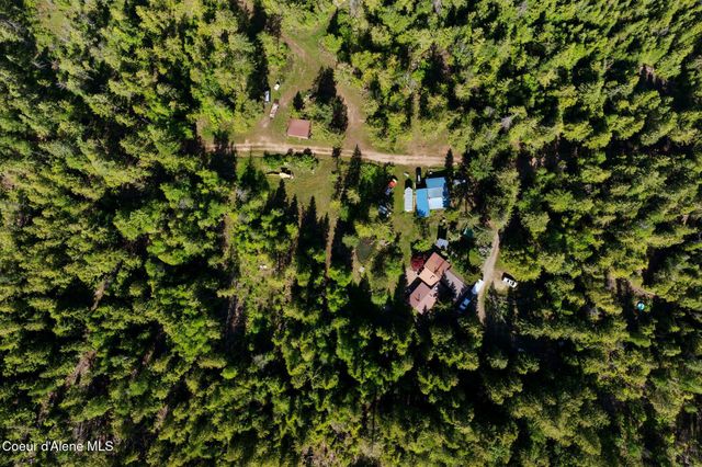 910 Otts Rd, Sagle, ID 83860