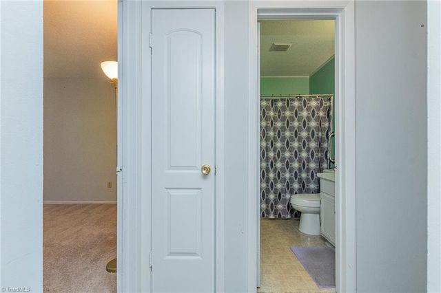 1907 Saffron Place, Winston-salem, NC 27127