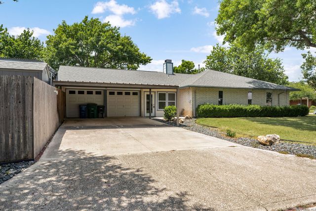 14102 Susancrest Drive, San Antonio, TX 78232
