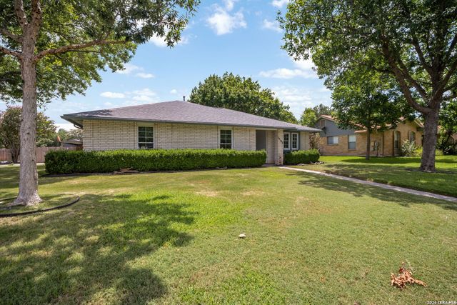 14102 Susancrest Drive, San Antonio, TX 78232
