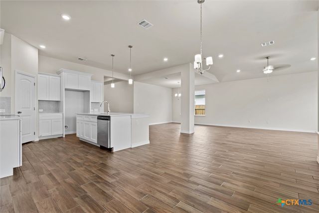6404 Aquilla Drive, Killeen, TX 76542