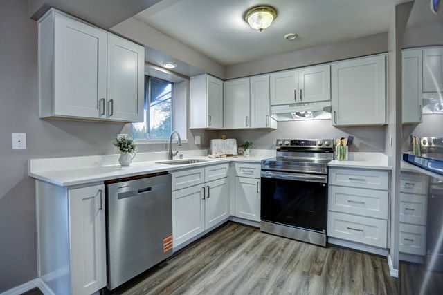 3112 E 29th Ave, Spokane, WA 99223