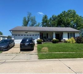 2921 Dividend Park Drive, Florissant, MO 63031