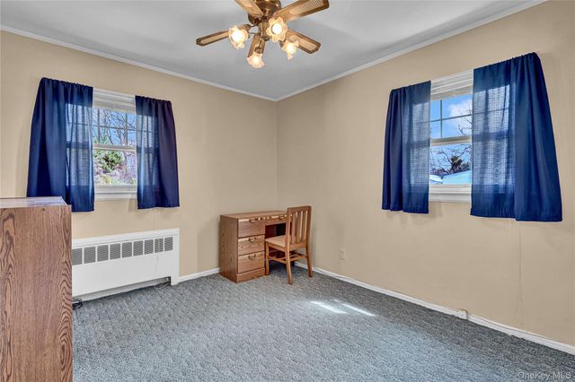 70 Martin Road N, Bethpage, NY 11714