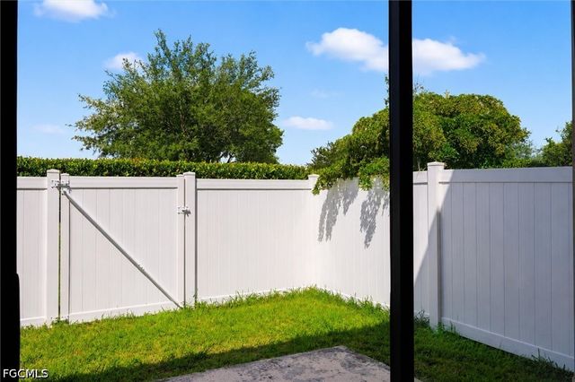 14039 Oviedo PL, Fort Myers, FL 33905