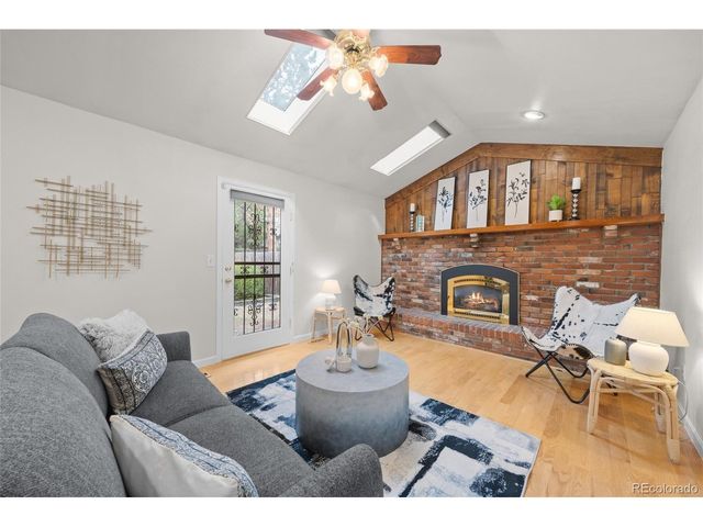 6079 S Jamaica Cir, Englewood, CO 80111