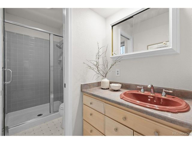 6079 S Jamaica Cir, Englewood, CO 80111