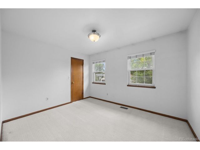 6079 S Jamaica Cir, Englewood, CO 80111