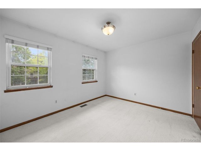 6079 S Jamaica Cir, Englewood, CO 80111