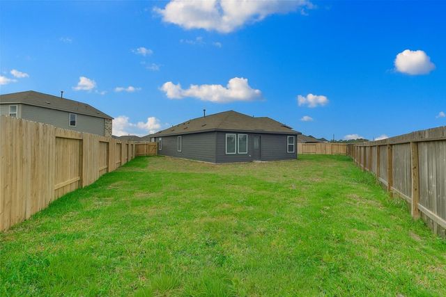 1327 Tanner Dell Drive, Crosby, TX 77532