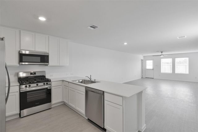 1327 Tanner Dell Drive, Crosby, TX 77532