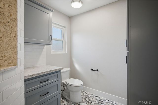 351 Sherwood, Redlands, CA 92373