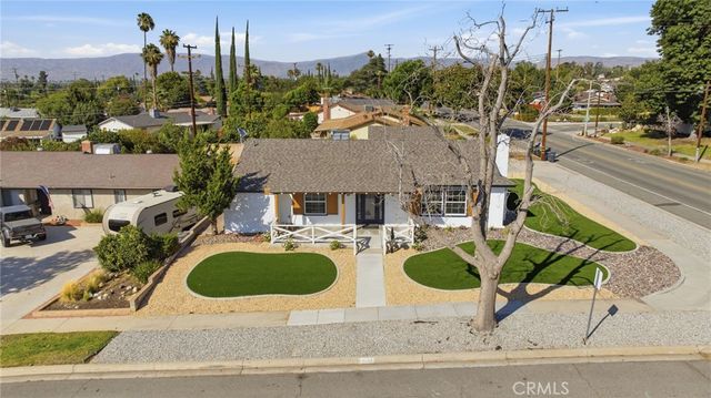 351 Sherwood, Redlands, CA 92373