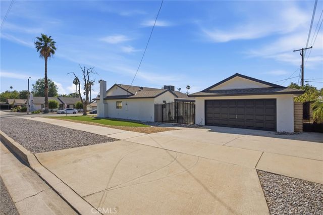 351 Sherwood, Redlands, CA 92373