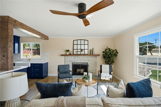 351 Sherwood, Redlands, CA 92373