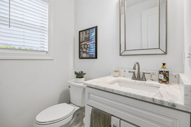 205 Moore Haven Cir, Lebanon, TN 37087
