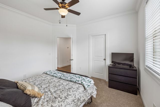 205 Moore Haven Cir, Lebanon, TN 37087