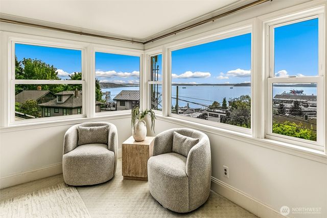 1225 9th Avenue W, Seattle, WA 98119